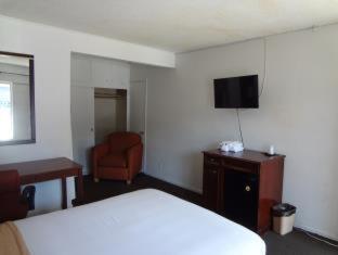 Hotel Holiday
